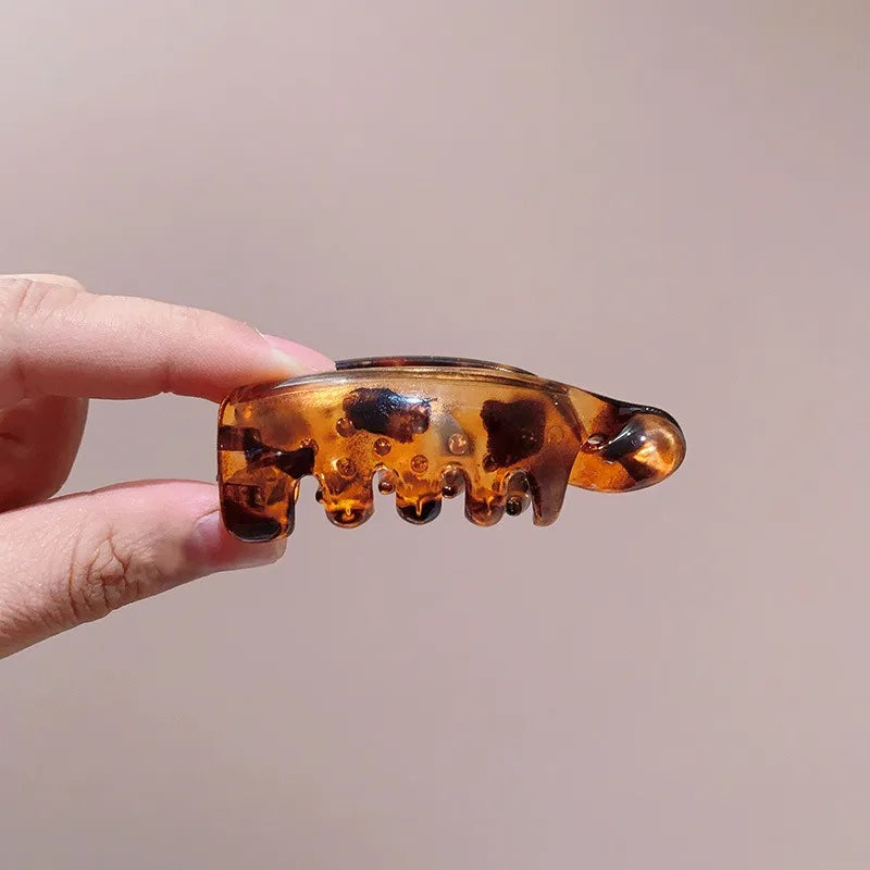 Elegant Mini Banana Clips for Effortless Style